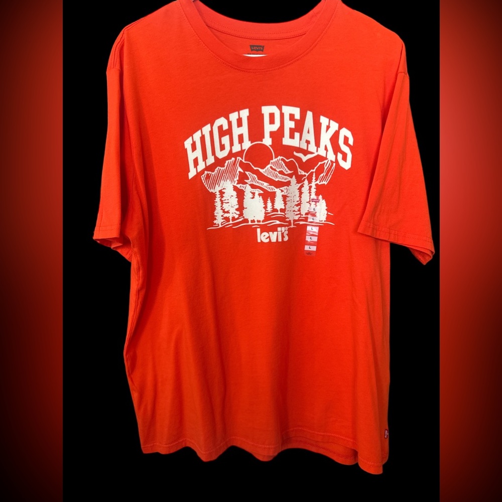 NWOT Orange High Peaks Levi’s Tee